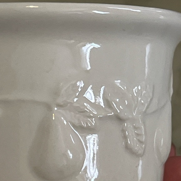 Lilian Vernon sugar Bowl - Picture 5 of 9